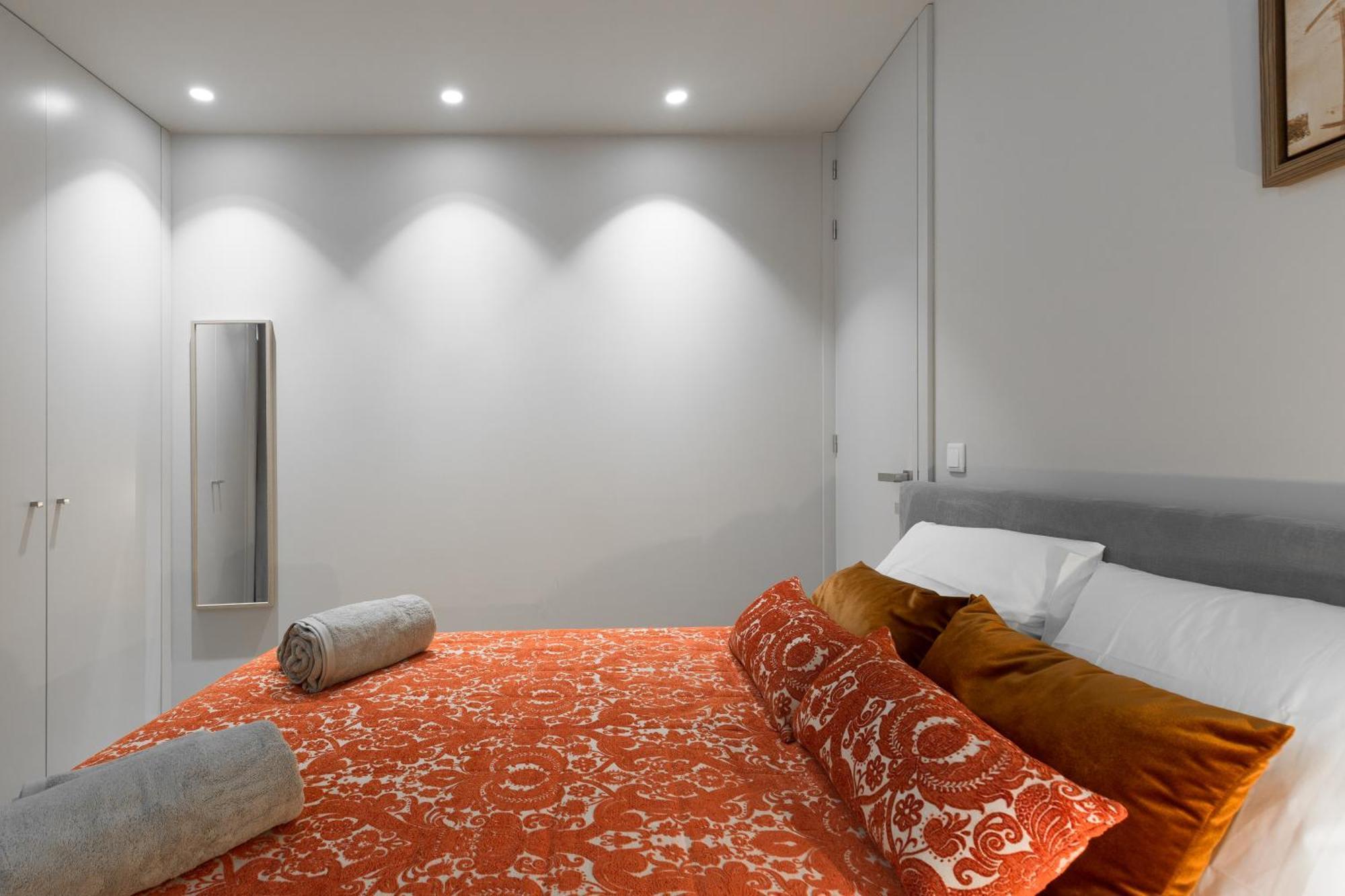 Host Wise - Charming Luxurious Flat With Garage Porto