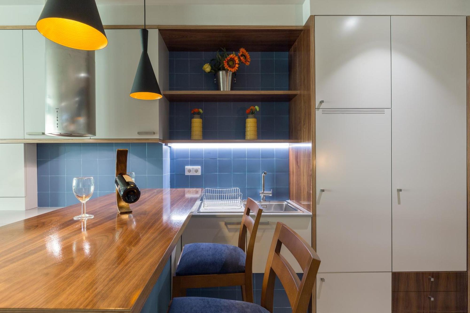 Apartment Host Wise - Charming Luxurious Flat With Garage