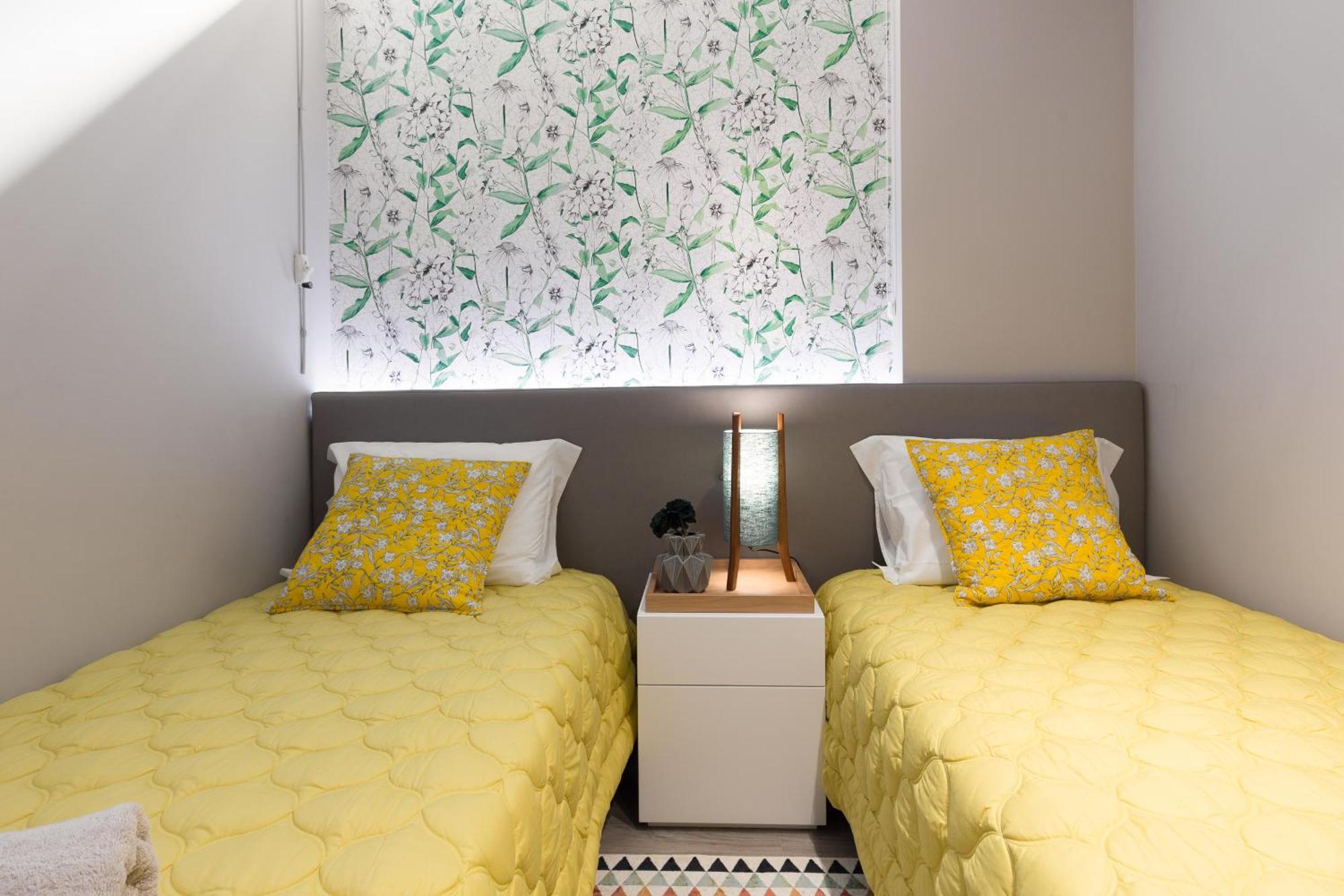 Apartment Host Wise - Charming Luxurious Flat With Garage *