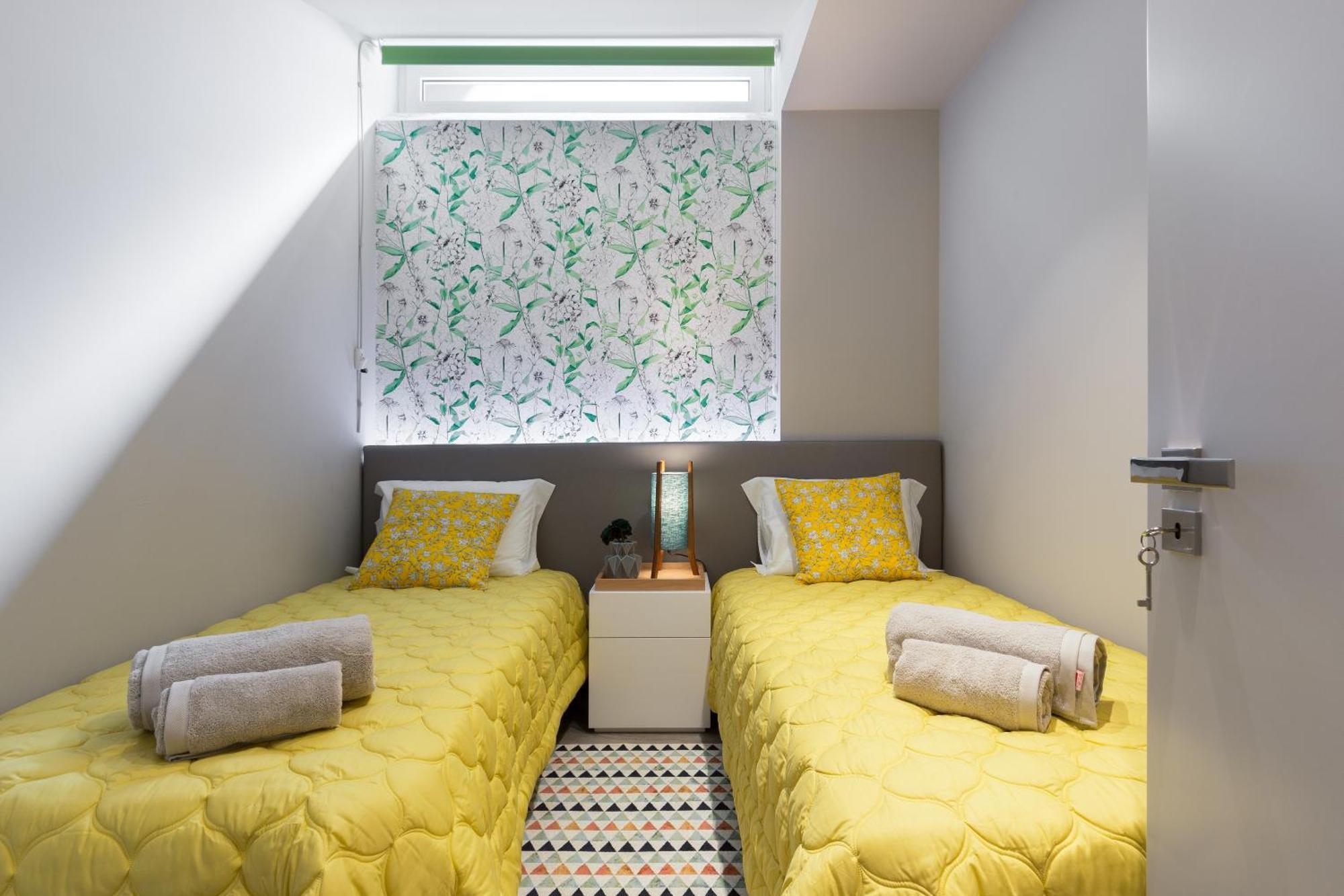Host Wise - Charming Luxurious Flat With Garage * Porto